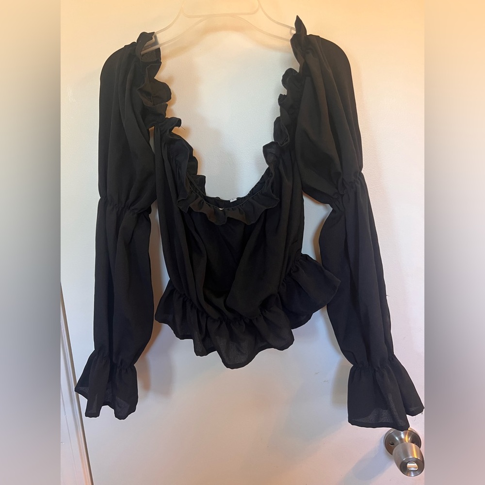 Long Sleeve Black Shein Crop Top Princess Pirate Shirt Size Large